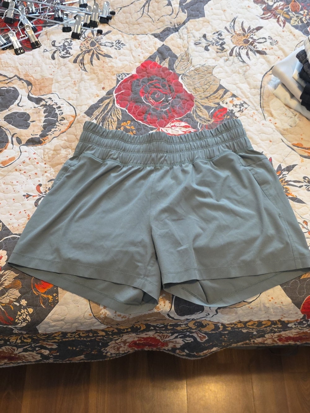 Women's Lightweight Elastic-Waist Athletic Shorts — Sage